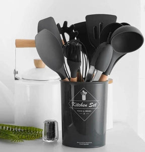 Kit com 12 Utensílios De Cozinha em Silicone e Madeira de Bamboo